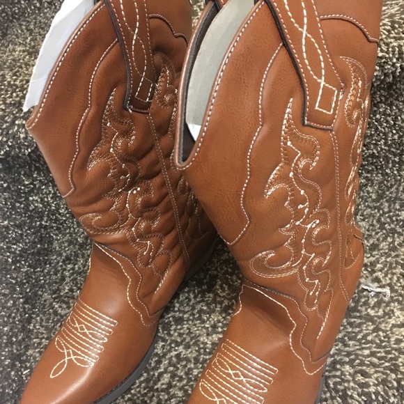 BEAUTIFUL STAMPEDE BOOTS ON SALE!! - Picture 3 of 3
